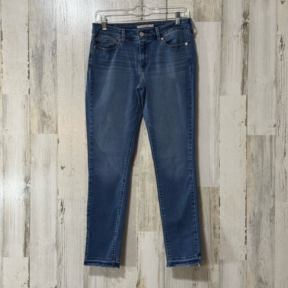 Levi’s Classic Denim Women's Skinny Jeans